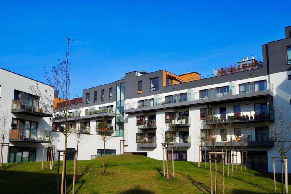 Sarmacka Apartment In Wilanow وارسو المظهر الخارجي الصورة